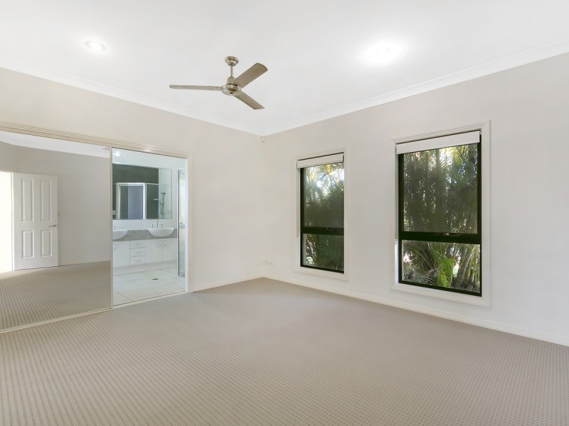 3 Ceil Circuit, Coomera Waters QLD 4209