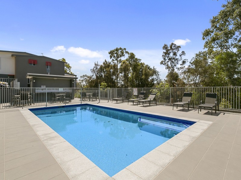 14/37 Witheren Circuit, Pacific Pines QLD 4211