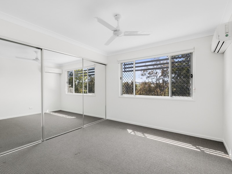 14/37 Witheren Circuit, Pacific Pines QLD 4211