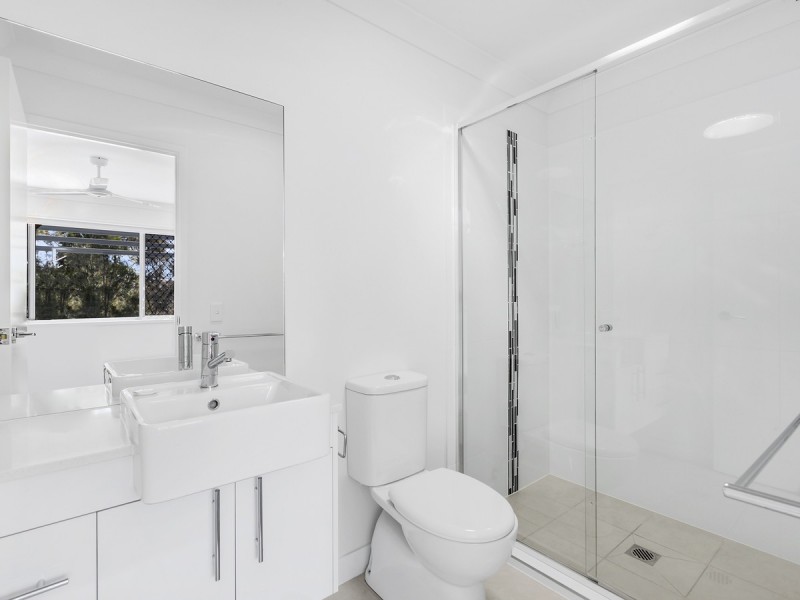 14/37 Witheren Circuit, Pacific Pines QLD 4211