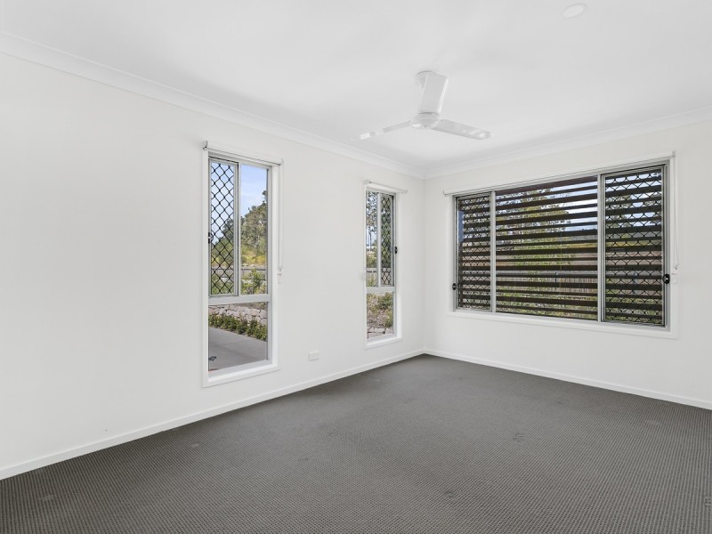 14/37 Witheren Circuit, Pacific Pines QLD 4211