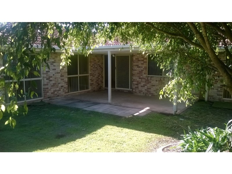 26 Easter Crescent, Pacific Pines QLD 4211