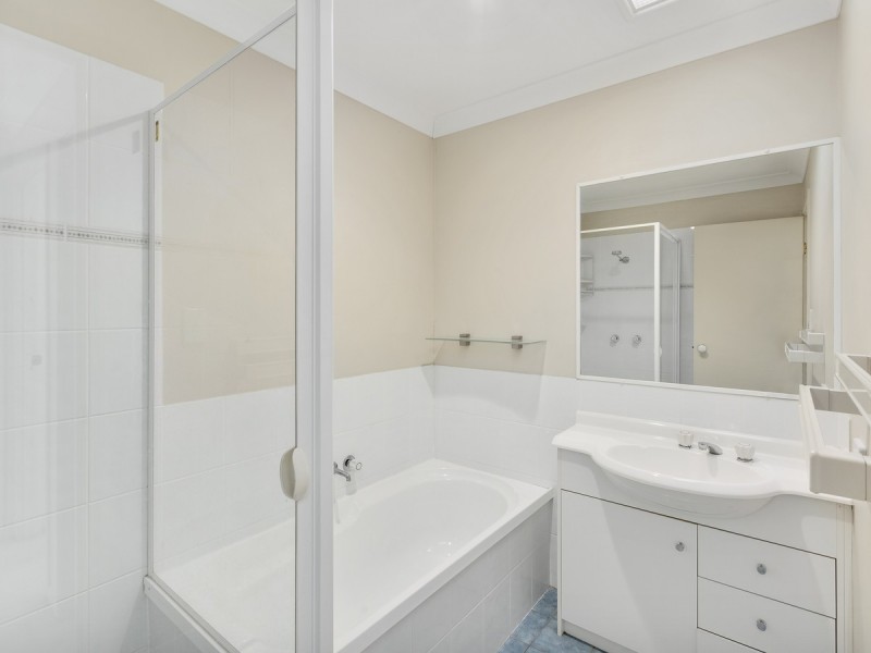 44/2 Studio Drive, Pacific Pines QLD 4211