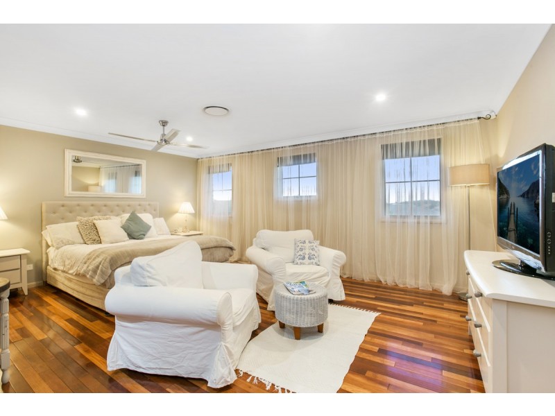 90 Salvado Drive, Pacific Pines QLD 4211