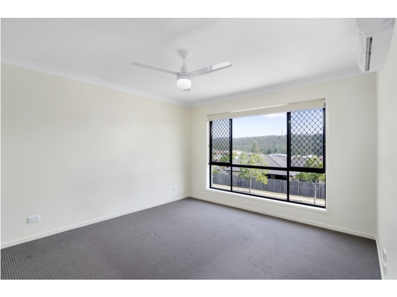 1/74 Diamantina Circuit, Pacific Pines QLD 4211