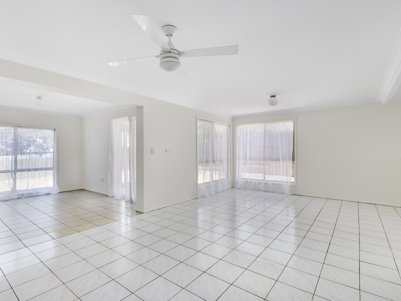 2/559 Pine Ridge Road, Biggera Waters QLD 4216