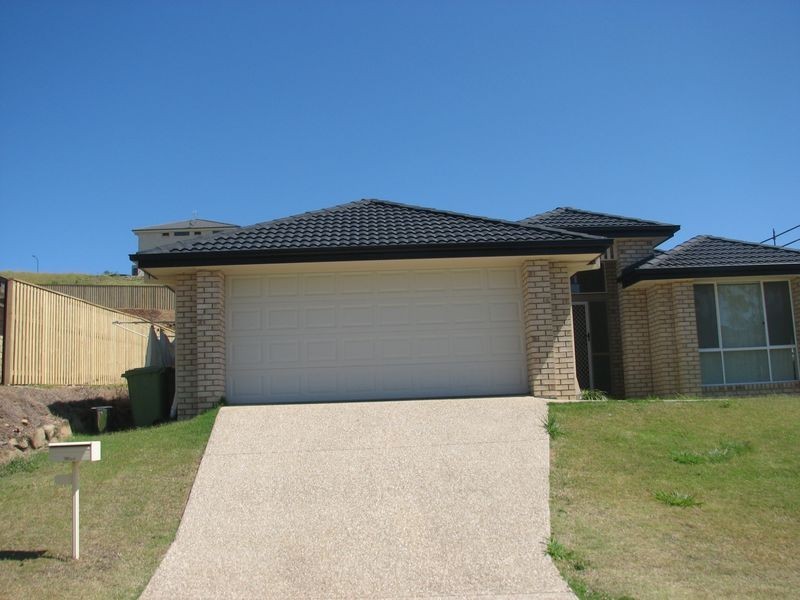 25 Bimberri Row, Pacific Pines QLD 4211