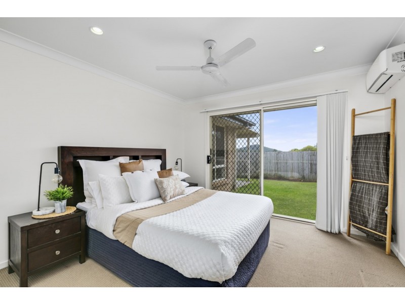 64 Keneally Street, Maudsland QLD 4210