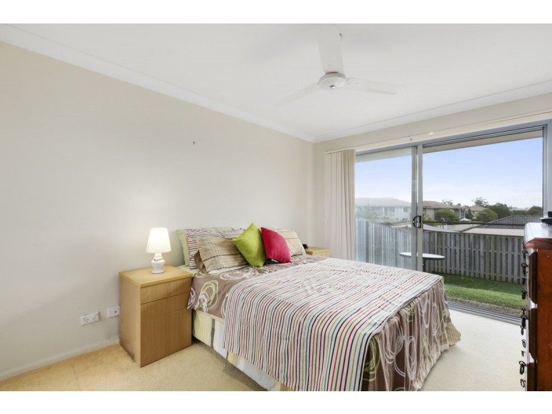 19 Tomah Street, Pacific Pines QLD 4211