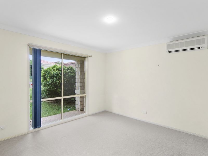 9 Murchison Street, Pacific Pines QLD 4211