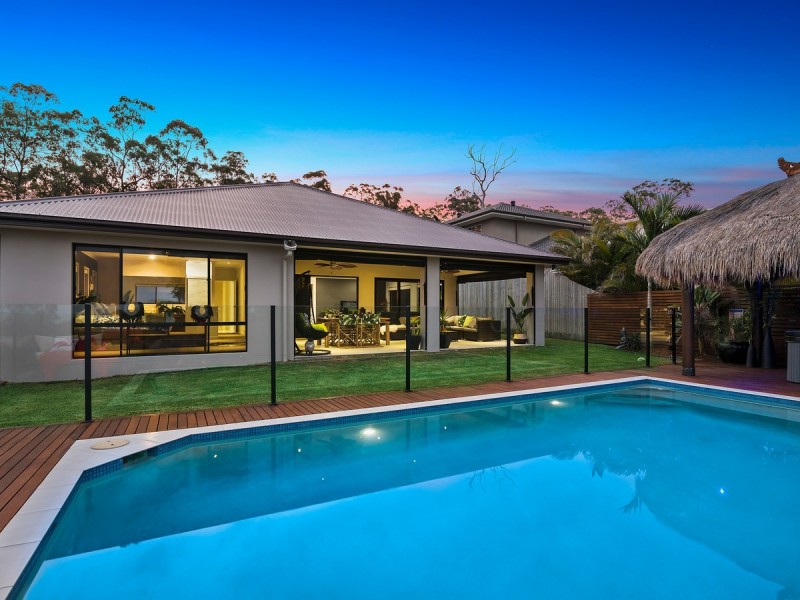 50 Fletcher Crescent, Pacific Pines QLD 4211