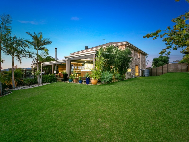 90 Salvado Drive, Pacific Pines QLD 4211