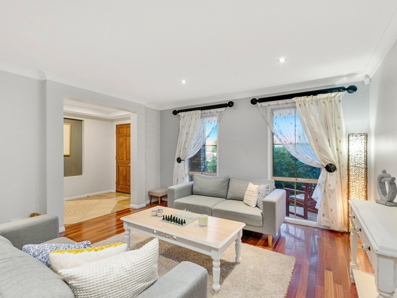 90 Salvado Drive, Pacific Pines QLD 4211