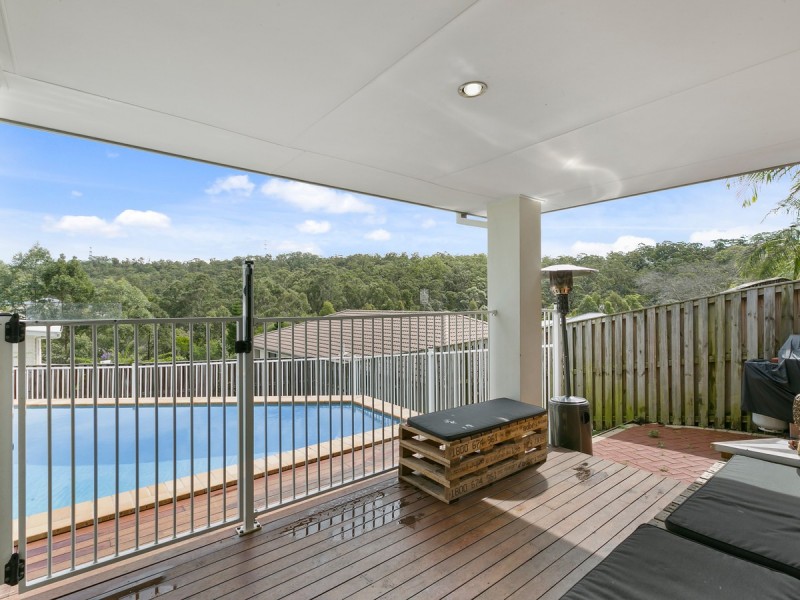 7 Maslin Chase, Pacific Pines QLD 4211