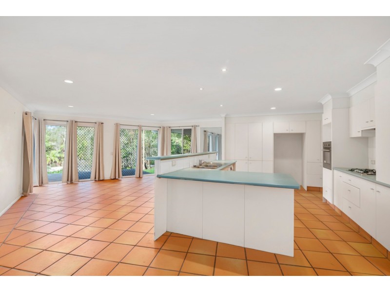 50 Columbine Way, Gaven QLD 4211