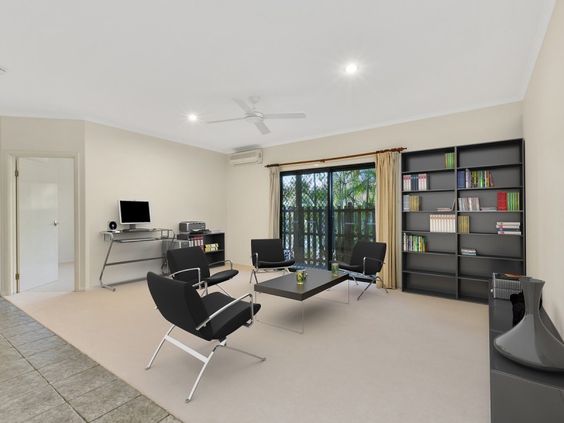 7 Rob Roy Court, Highland Park QLD 4211