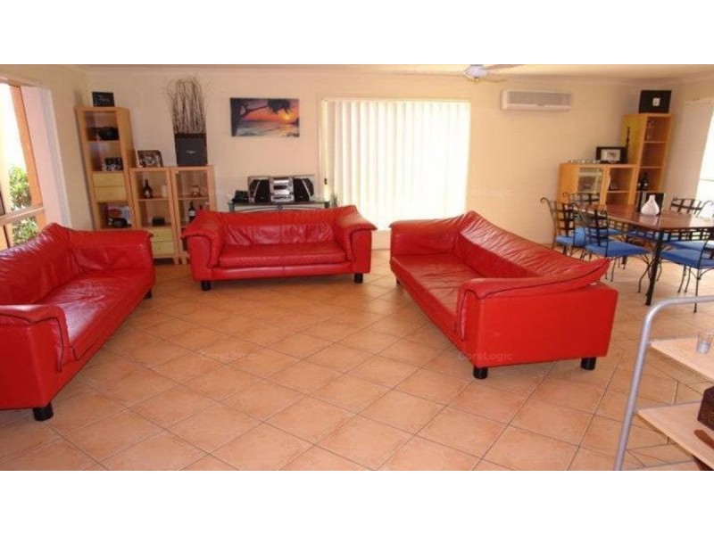 41 Tiger Drive, Arundel QLD 4214