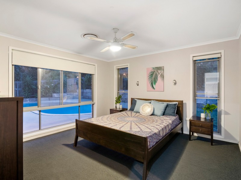 30 Ainsley Avenue, Ashmore QLD 4214