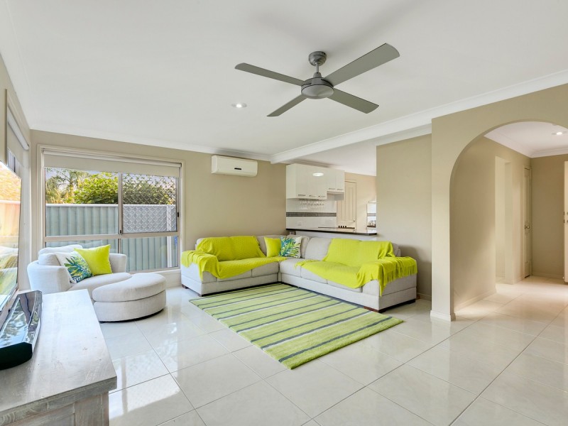 90/601 Pine Ridge Road, Biggera Waters QLD 4216