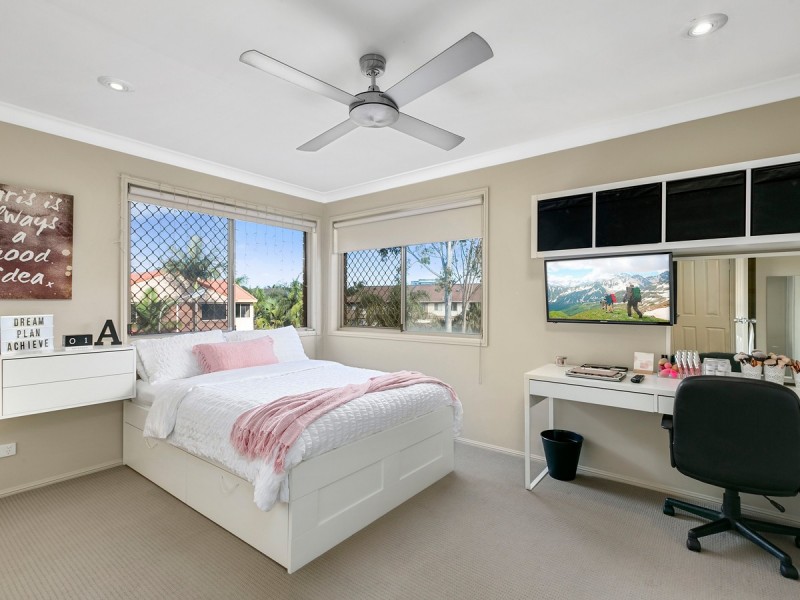 90/601 Pine Ridge Road, Biggera Waters QLD 4216