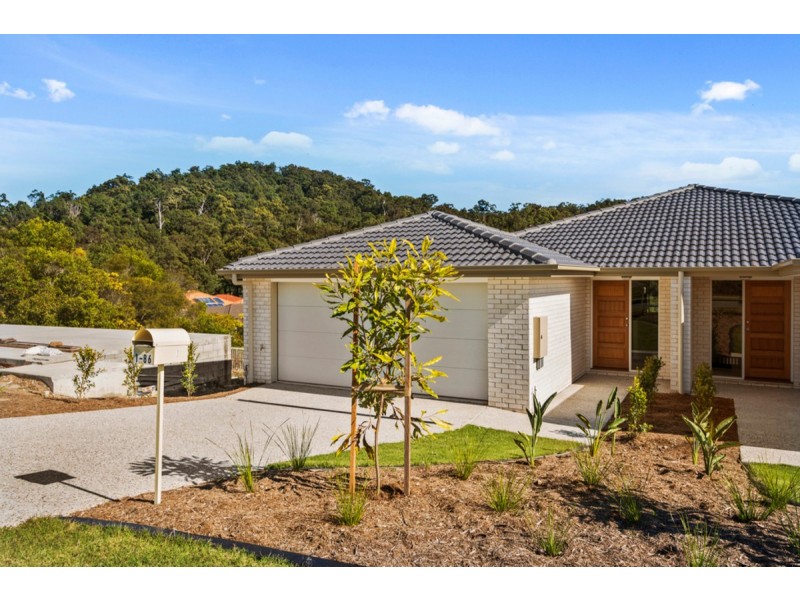 86 McAuley Parade, Pacific Pines QLD 4211