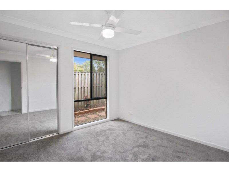 31 Murchison Street, Pacific Pines QLD 4211