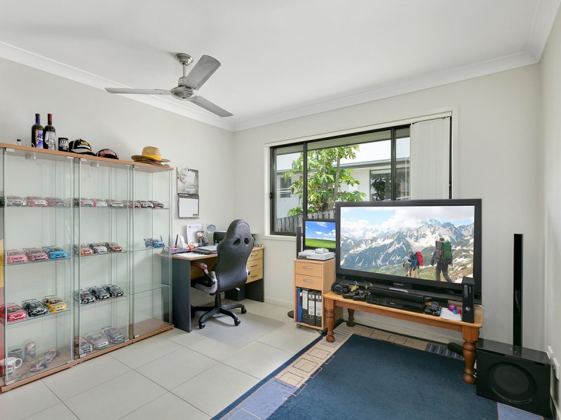 17 Diamantina Circuit, Pacific Pines QLD 4211