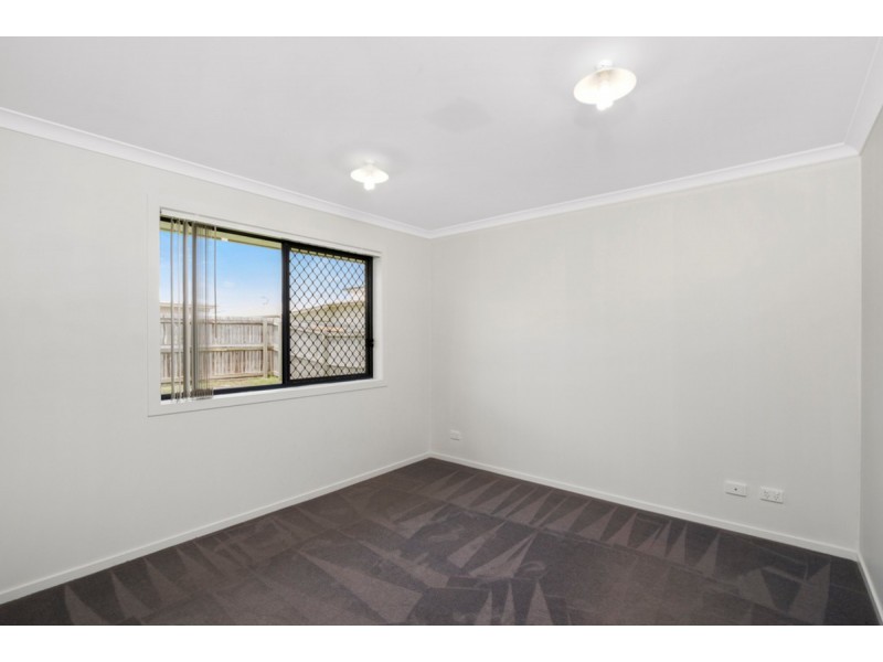 38 Collingrove Circuit, Pimpama QLD 4209