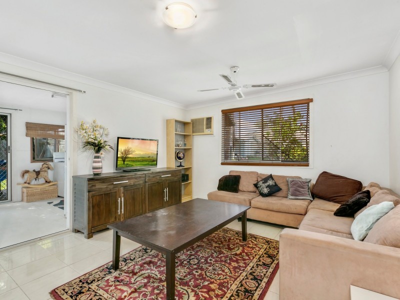 14 Wilson Street, Labrador QLD 4215