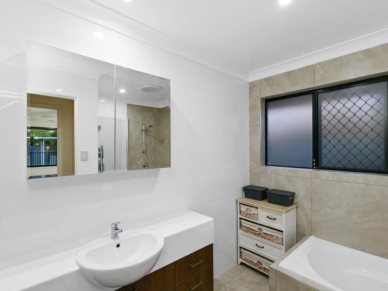 82 Fawn Street, Upper Coomera QLD 4209