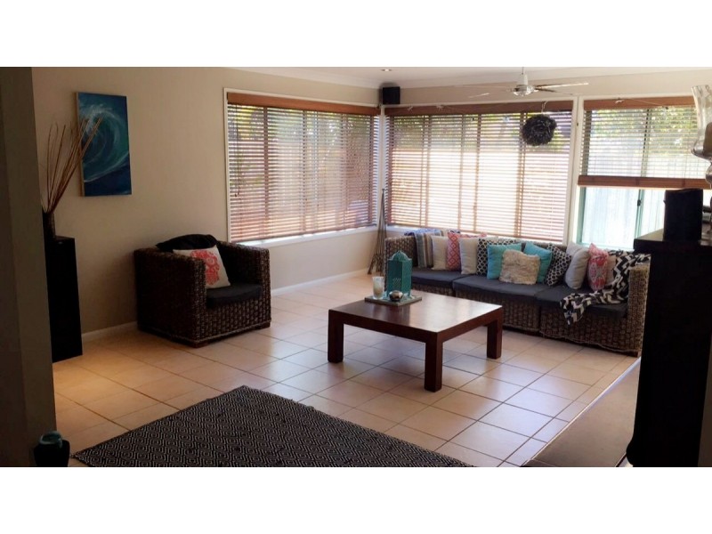 2 Taupo Court, Coombabah QLD 4216
