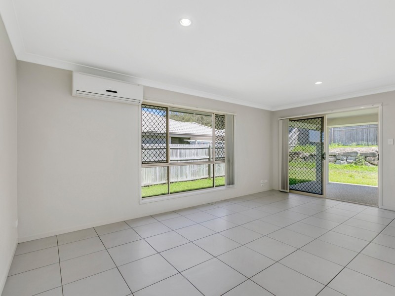 24 Bellinger Key, Pacific Pines QLD 4211