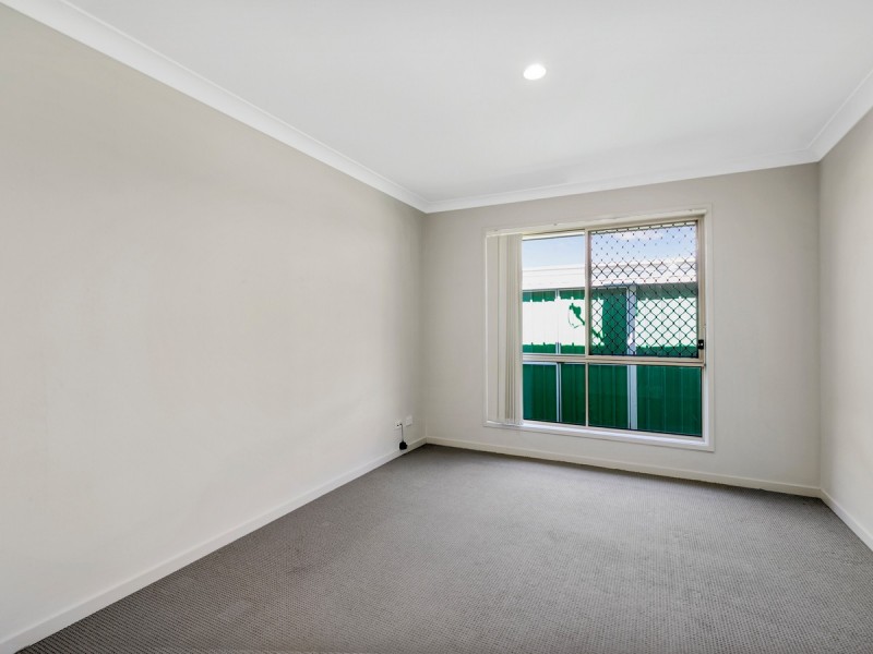 24 Bellinger Key, Pacific Pines QLD 4211