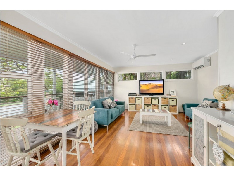 60 Muir Street, Labrador QLD 4215