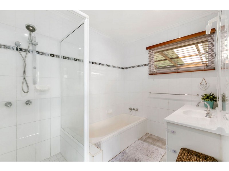 60 Muir Street, Labrador QLD 4215