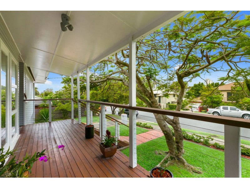 60 Muir Street, Labrador QLD 4215