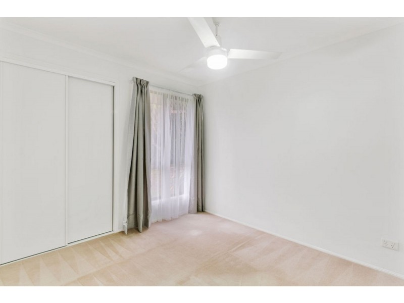 1/4 Musical Court, Oxenford QLD 4210