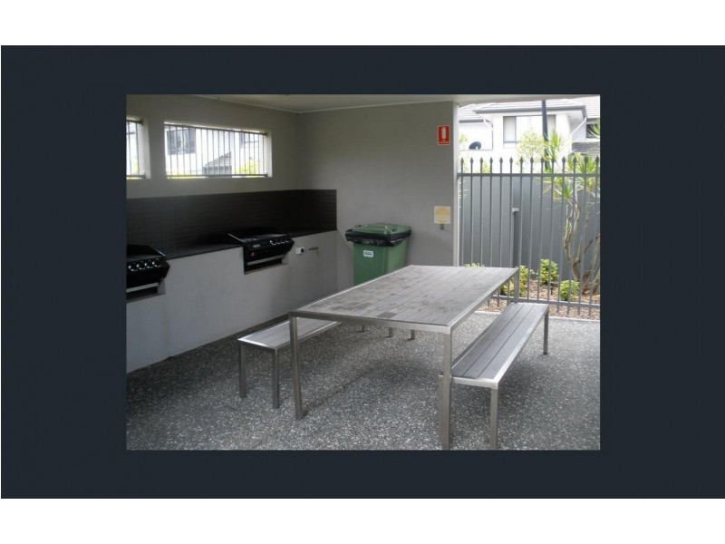 64/1 Jefferson Court, Upper Coomera QLD 4209