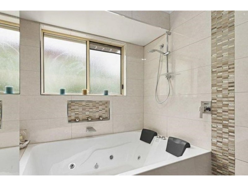 6 Alcott Court, Parkwood QLD 4214