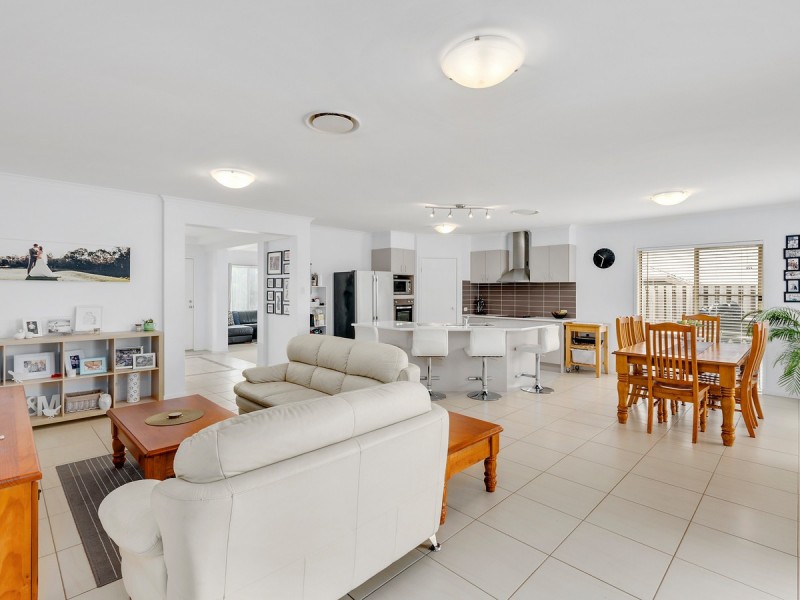 74 Picnic Creek Drive, Coomera QLD 4209