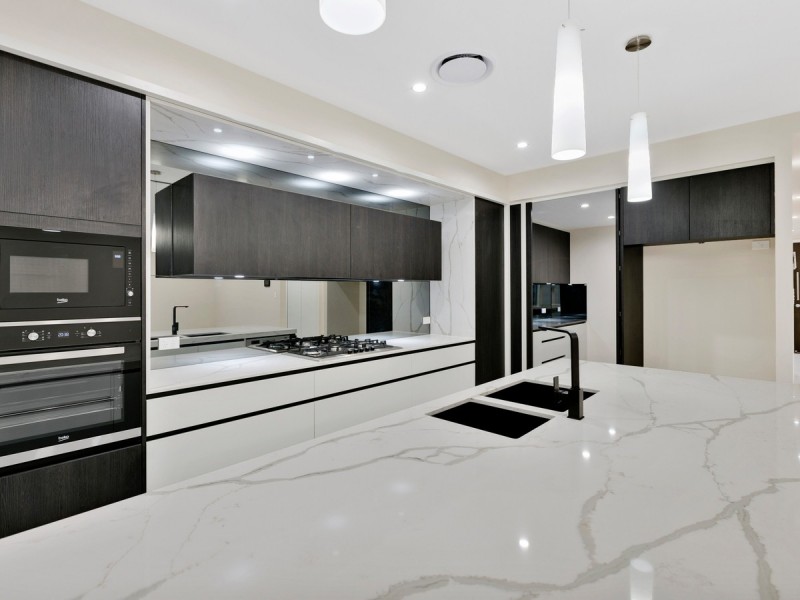 165 Riverstone Crossing, Maudsland QLD 4210