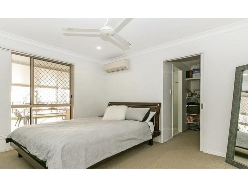 20 Open Drive, Arundel QLD 4214