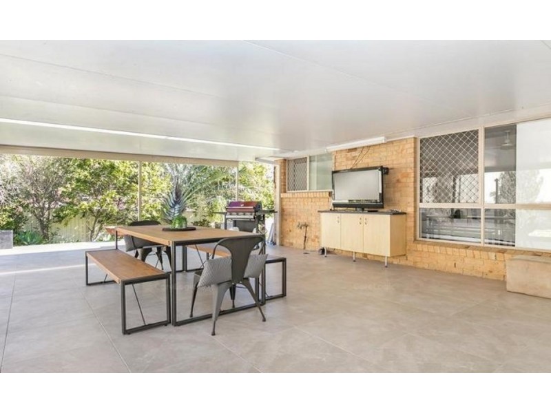 20 Open Drive, Arundel QLD 4214