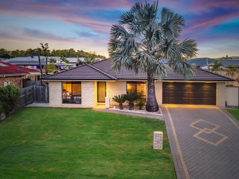 16 Silverash Street, Oxenford QLD 4210