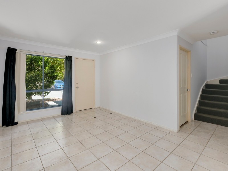 31/31 Archipelago Street, Pacific Pines QLD 4211