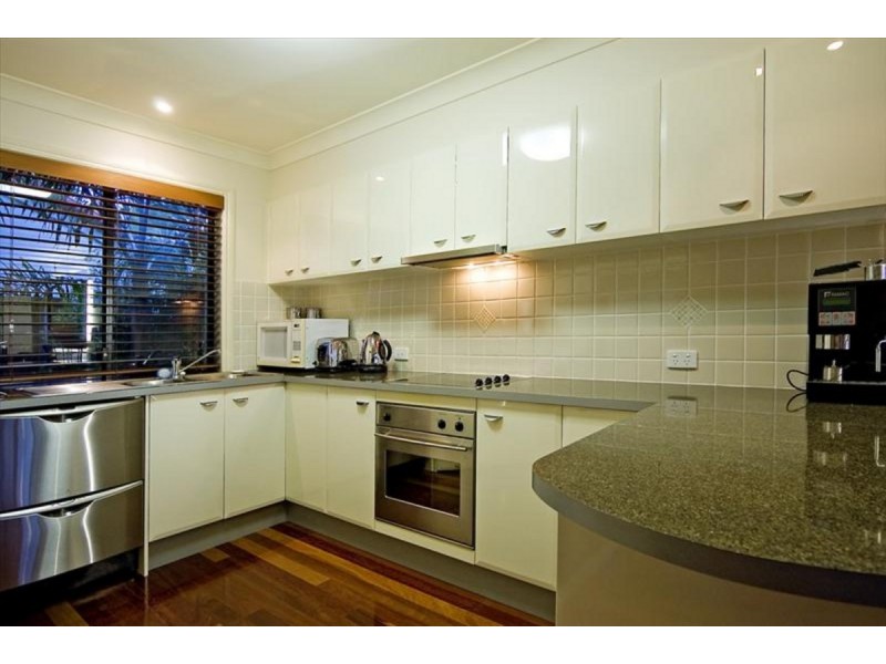 7/6-12 Monterey Keys Drive, Helensvale QLD 4212