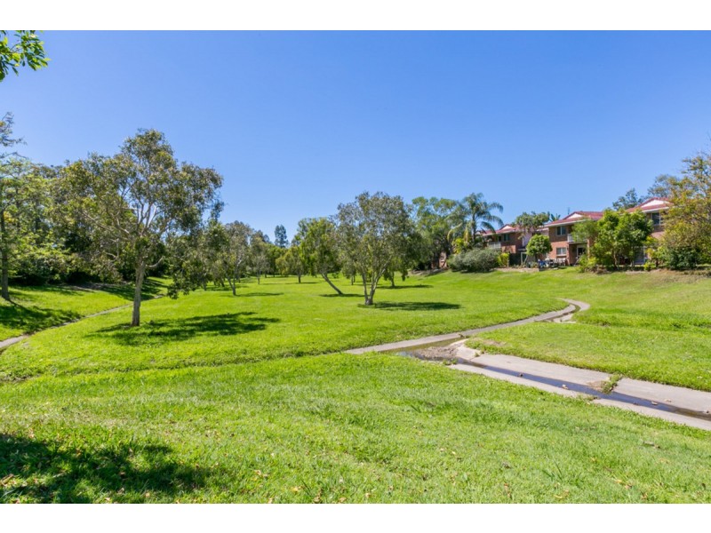 18 Eucalyptus Court, Oxenford QLD 4210