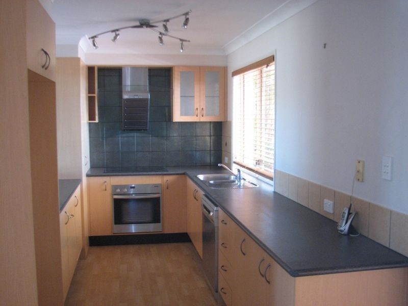 43 Crestridge Crescent, Oxenford QLD 4210