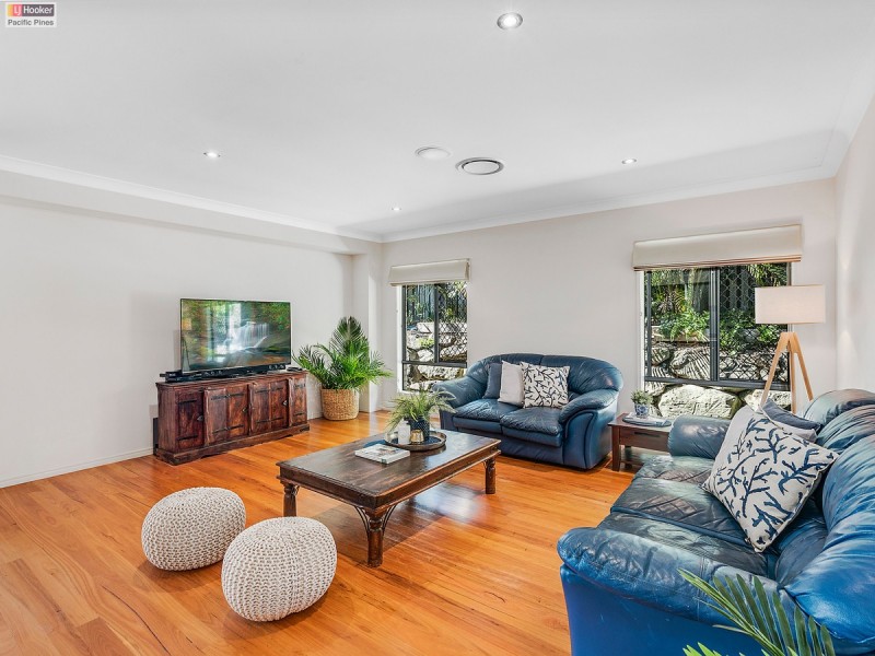 37 Wunburra Circle, Pacific Pines QLD 4211