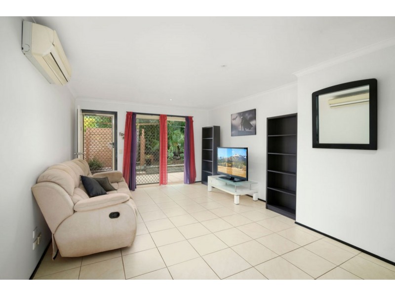 6/3 Fonda Place, Oxenford QLD 4210